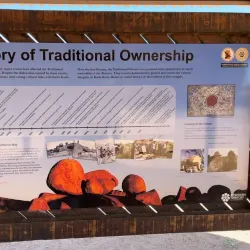 Karlu Karlu / Devils Marbles Conservation Reserve - Tennant Creek