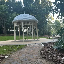 Picnic Point Lookout and Parklands - Toowoomba