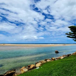 The Entrance Beach - Tuggerah