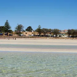 Moonta Bay (near Wallaroo) - Wallaroo
