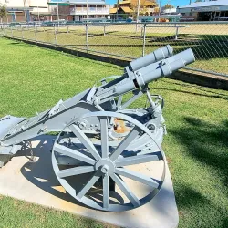 Leslie Park - Warwick