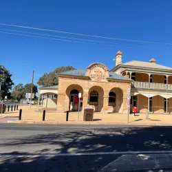 Wilcannia Post Office - Wilcannia