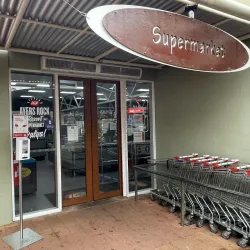 Yulara Town Square - Yulara