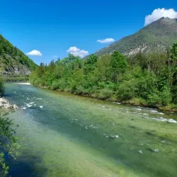 Traun River Promenade - Bad Ischl