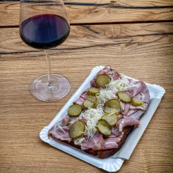 Heuriger Wine Taverns - Bad Vöslau