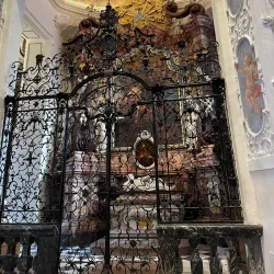 Graz Cathedral (Dom St. Ägidius) - Graz
