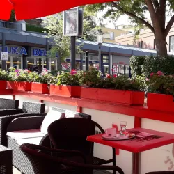 Schwechat Market Square (Marktplatz Schwechat) - Schwechat