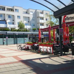 Schwechat Market Square (Marktplatz Schwechat) - Schwechat