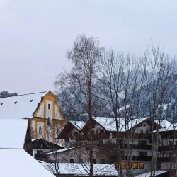 St. Peter's Church - Soll