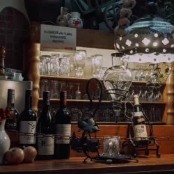 Local Heuriger Wine Tavern - Stadl-Paura