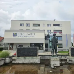 Stadl-Paura Village Square - Stadl-Paura