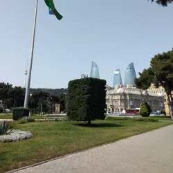 Baku Boulevard (National Park) - Bakixanov (Bakikhanov)