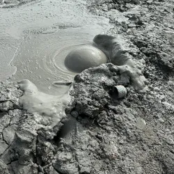 Mud Volcano Museum - Lokbatan