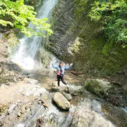Yeddi Gozel Waterfall - Qebele