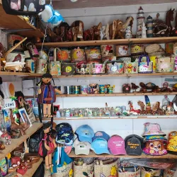 Local Bahamian Markets - Freetown