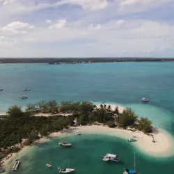 Chat 'N' Chill Beach Bar - George Town