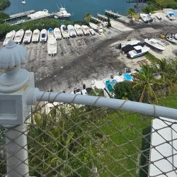 Hope Town Lighthouse - Marsh Harbour