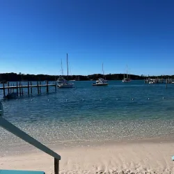 Pete's Pub and Gallery - Marsh Harbour