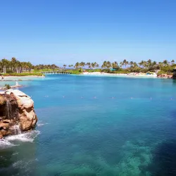 Paradise Lagoon - Paradise Island