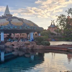 Paradise Lagoon - Paradise Island