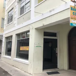 Bahamian Seafood Restaurant - Snug Corner