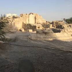 Dilmun Burial Mounds - Al Muharraq