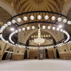 Al Fateh Grand Mosque - Um Al Hassam