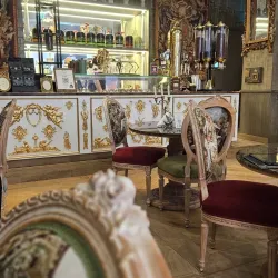 Local Cafes and Eateries - Um Al Hassam