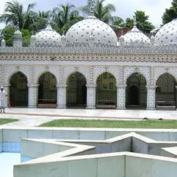 Star Mosque (Tara Masjid) - Dhaka