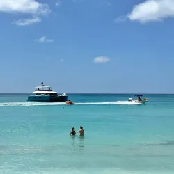 Mullins Beach - Holetown