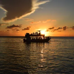 Paynes Bay Beach - Holetown