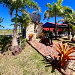 St. Nicholas Abbey - Trents