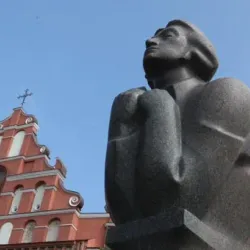 Monument to Adam Mickiewicz - Maladzyechna (Molodechno)