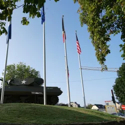 Arlon War Memorial - Arlon