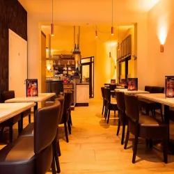 Chemin des Moines - Court-St.-Etienne