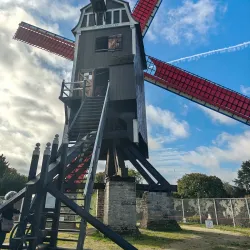Damme Windmill (Sint-Janshuismolen) - Damme