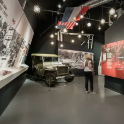 Hannut War Memorial - Hannut