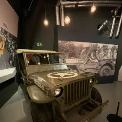 Hannut War Memorial - Hannut