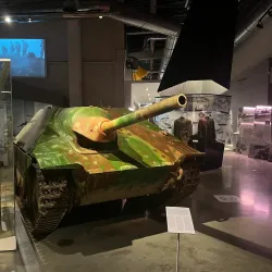 Hannut War Memorial - Hannut