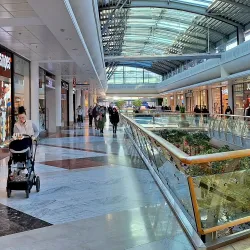 Louvain-la-Neuve Shopping Center (L'Esplanade) - Louvain-la-Neuve