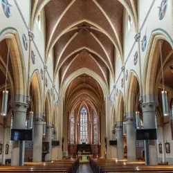 Sint-Pietersbanden Church - Overpelt