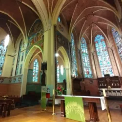 Sint-Pietersbanden Church - Overpelt