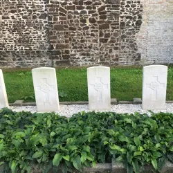 Veurne War Memorial - Veurne