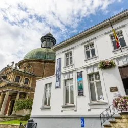 Waterloo Tourist Information Center - Waterloo