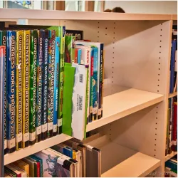 Community Library of Wezembeek-Oppem - Wezembeek-Oppem