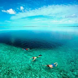 The Great Blue Hole - Ambergris Caye