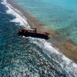 The Great Blue Hole - Ambergris Caye