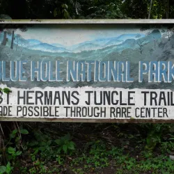 Blue Hole National Park - Belmopan