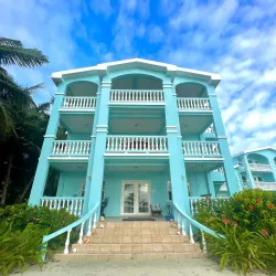 Sunset Beach - Caye Caulker