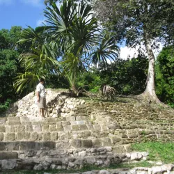 Lamanai Archaeological Reserve - Chunox